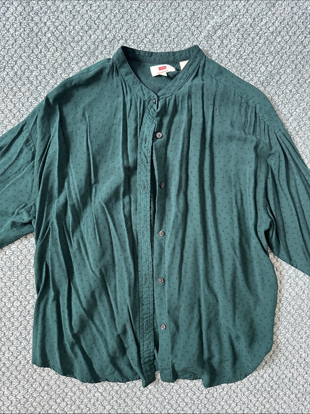 Levi's Dark Green Button-Down Shirt with Mandarin Collar
